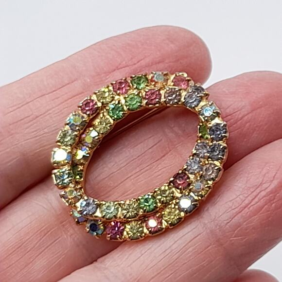Vintage AB Pastel Prong Set Glass Rhinestone Oval Brooch, URANIUM Glass, 1 1/4" - Picture 10 of 10